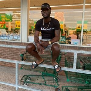 Meet your Posher, Omari